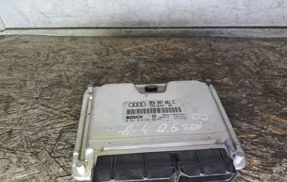 Audi A4 S4 B6 8E 8H Engine control unit/module 8E0907401C 0281010493