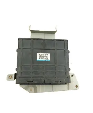 Mitsubishi Pajero Engine control unit/module MK386858 E6T01871