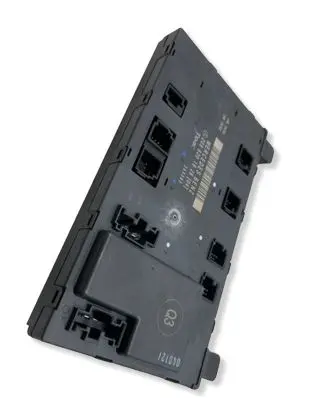 Mercedes-Benz CLK A209 C209 Door control unit/module 2098201926