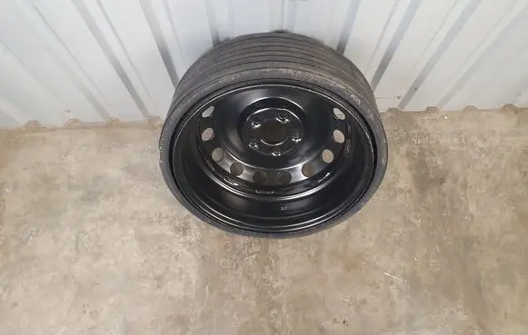 Audi Q7 4L R18 spare wheel 7L0601027A