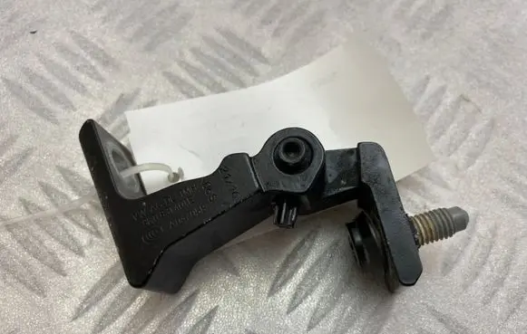 Audi A5 Sportback 8TA Front door upper hinge 8K0831401E