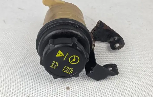 Ford Transit Power steering fluid tank/reservoir bk213r700 0703