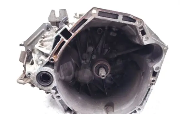 Nissan Juke I F15 Manual 6 speed gearbox