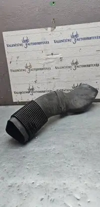 BMW X3 F25 Air intake hose/pipe 7811018 7964510