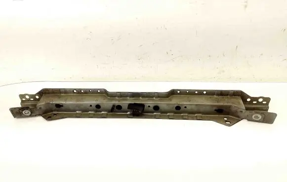 Top upper radiator support slam panel