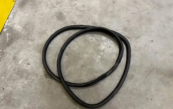 Porsche Cayenne (92A) Rubber seal rear door 7P0867367F