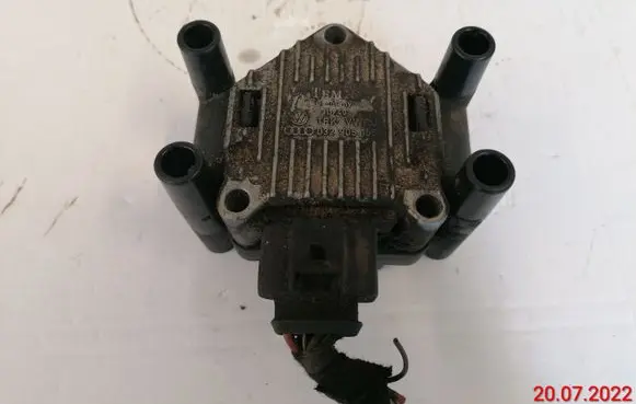 Seat Toledo II (1M) High voltage ignition coil 032905106
