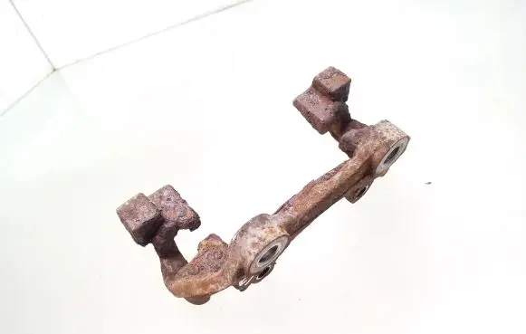 Mercedes-Benz E W212 Brake caliper pad carrier rear 
