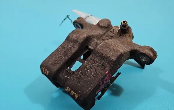 Rear brake caliper