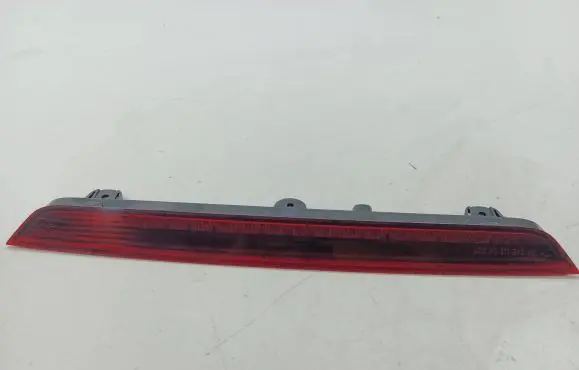 Audi Q7 4L Third/center stoplight 4L0945097