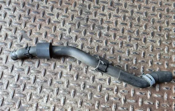 Audi A3 S3 8V Engine coolant pipe/hose 5Q0122101BL
