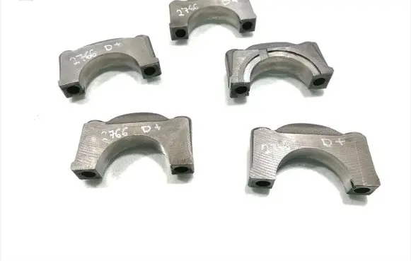 Mitsubishi Grandis Crankshaft Holder 