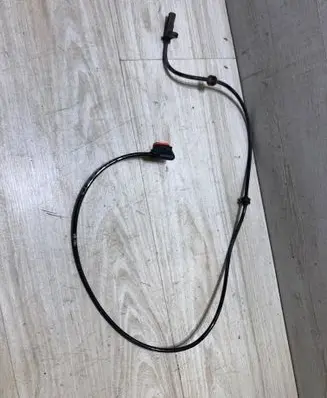 Mercedes-Benz C W204 ABS rear brake sensor A2045400317