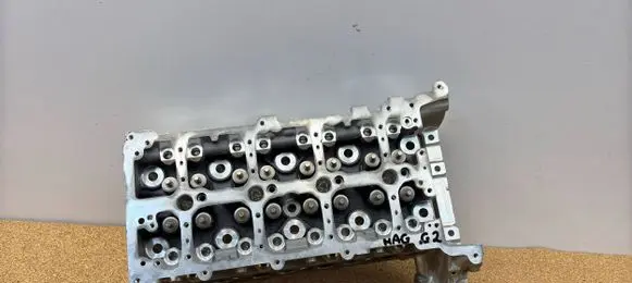 Mercedes-Benz E W213 Engine head R654016
