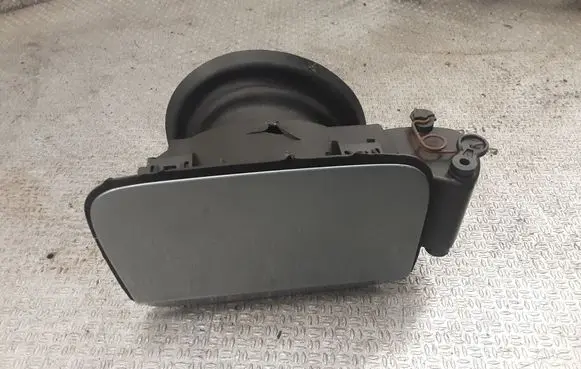 BMW 3 E90 E91 Fuel tank cap 7073961