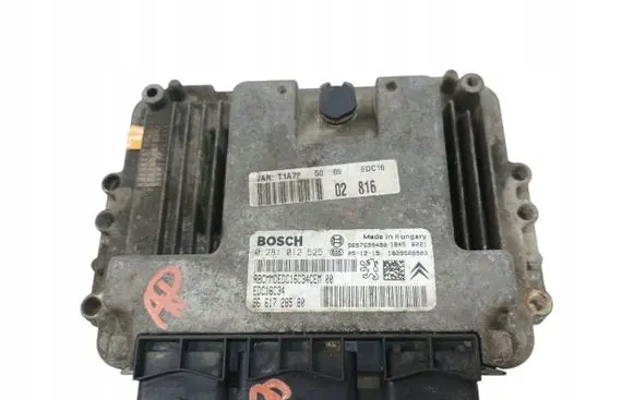 Peugeot 206 Engine control unit/module 0281012525