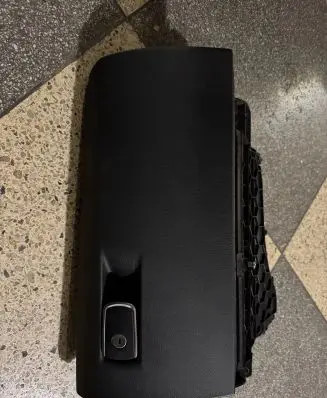 BMW 4 F32 F33 Glove box set 