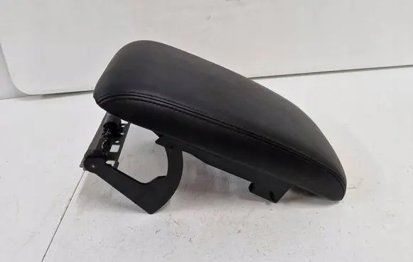 Infiniti M30 Armrest 432123E321