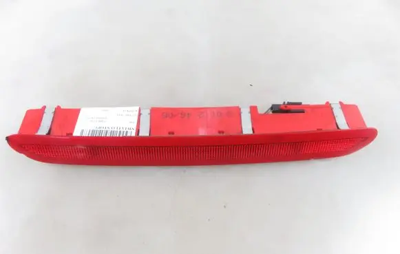 Volkswagen PASSAT B6 Third/center stoplight 1K6945097B