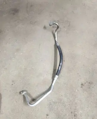 Ford Focus Air conditioning (A/C) pipe/hose 