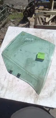 Renault Clio II Rear door window glass 1212123