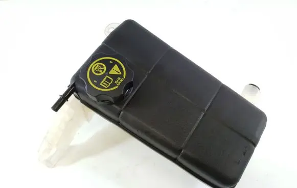 Chevrolet Corvette C7 Coolant expansion tank/reservoir cap 22786835