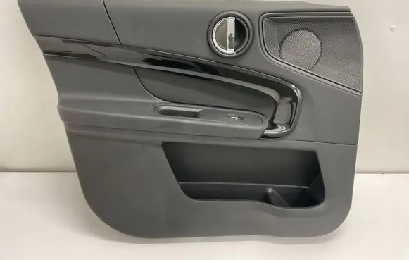Mini Cooper Countryman F60 Front door card panel trim 16631410