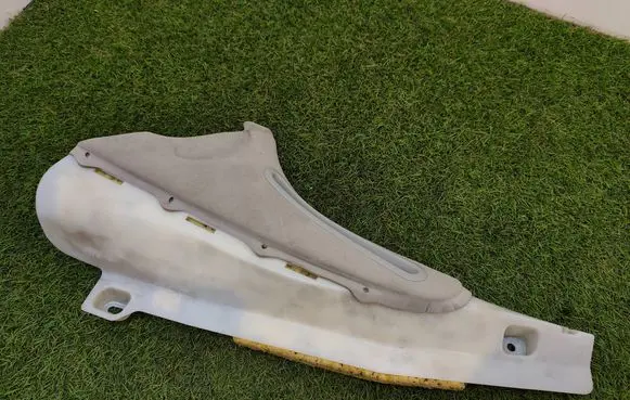 Mercedes-Benz S W221 (C) pillar trim A2216903825 170210715