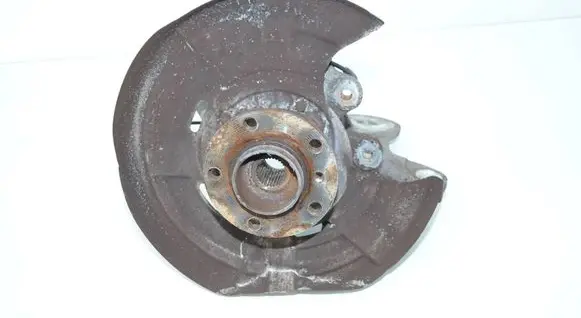 BMW 5 F10 F11 Rear wheel hub 6796099 33326796099 33326780357