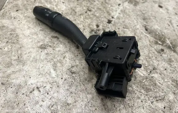 Hyundai Santa Fe Indicator stalk 202004727
