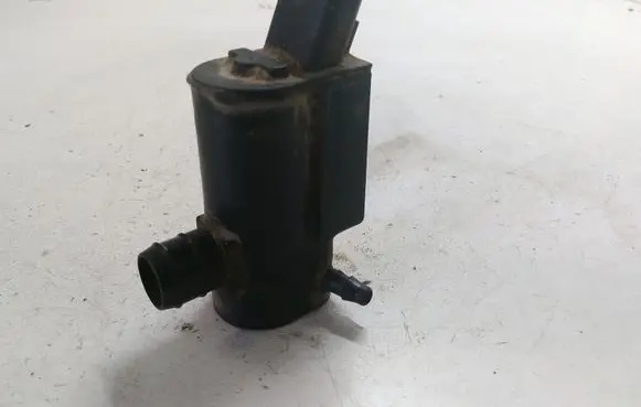 Toyota Corolla Verso E121 Windscreen/windshield washer pump 8533044010 0602104440