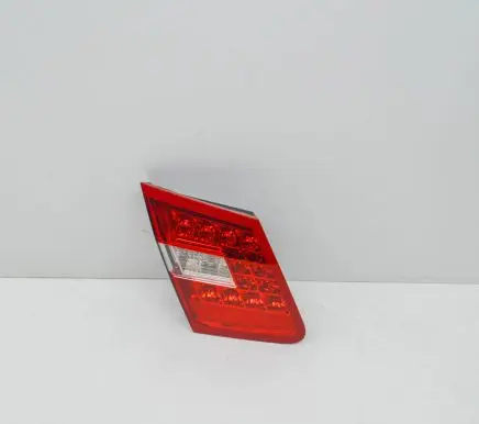 Mercedes-Benz E W212 Tailgate rear/tail lights A2129060358