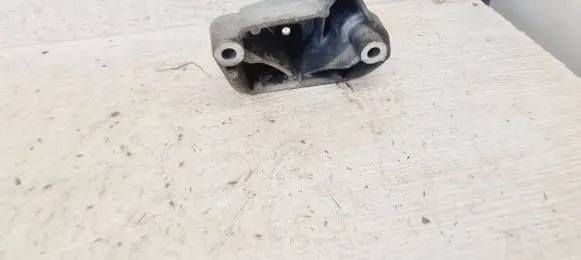 Seat Leon (1P) Gearbox mounting bracket 1K0199117AH