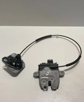 Volvo S60 Tailgate/trunk/boot lock/catch/latch 31335051