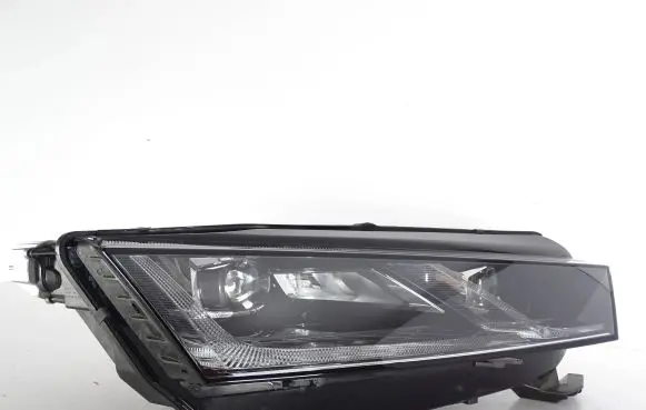 Skoda Octavia Mk4 Headlight/headlamp 5E4941016A