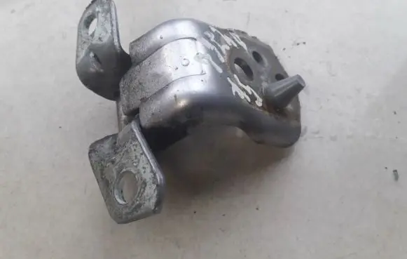 Mazda 6 Rear door lower hinge