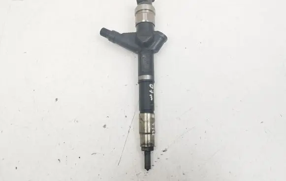 Nissan Navara D40 Fuel injector 16600EB300 08G12997