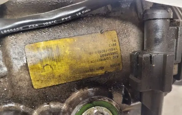 Jaguar S-Type Air conditioning (A/C) compressor (pump) YR8H19D629AH