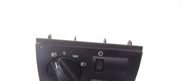 BMW X5 E53 Light switch 6909775 037045061