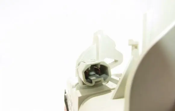 Mazda 3 I Third/center stoplight