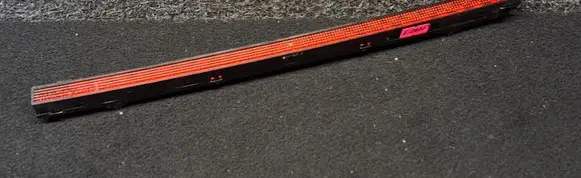 Third/center stoplight