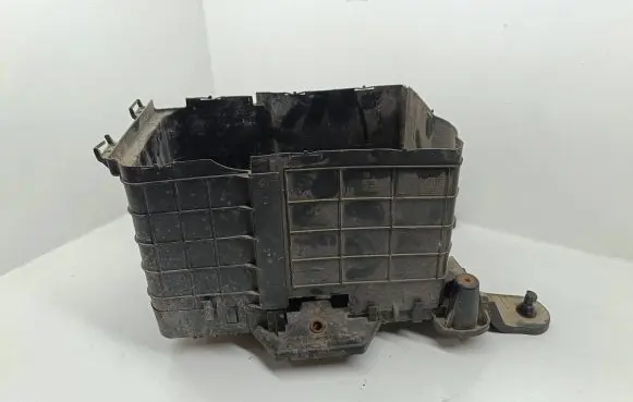 Volkswagen Touran I Battery box tray 1K0915333B