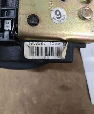 Renault Scenic II - Grand scenic II Front seatbelt 8200309205