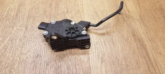 Lexus RX 450H Accelerator throttle pedal 7811048111