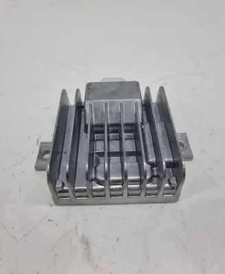 Mercedes-Benz EQA Sound amplifier A2439000401
