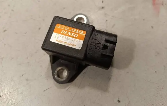 Nissan X-Trail T32 Sensor 319554BA0A