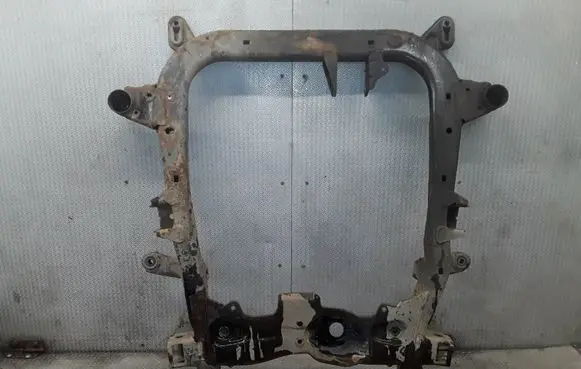 Opel Meriva B Front subframe 