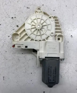 Audi A5 Sportback 8TA Front door window regulator motor 8K0959802A