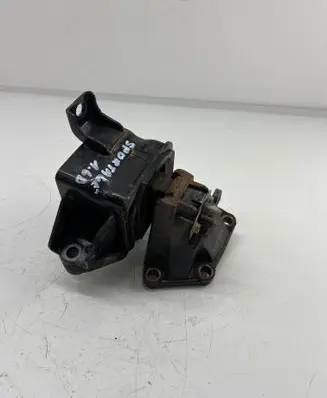 KIA Sportage Engine mount bracket 21834D9100