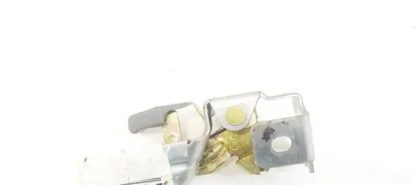 Honda CR-V Fuel tank opening switch 